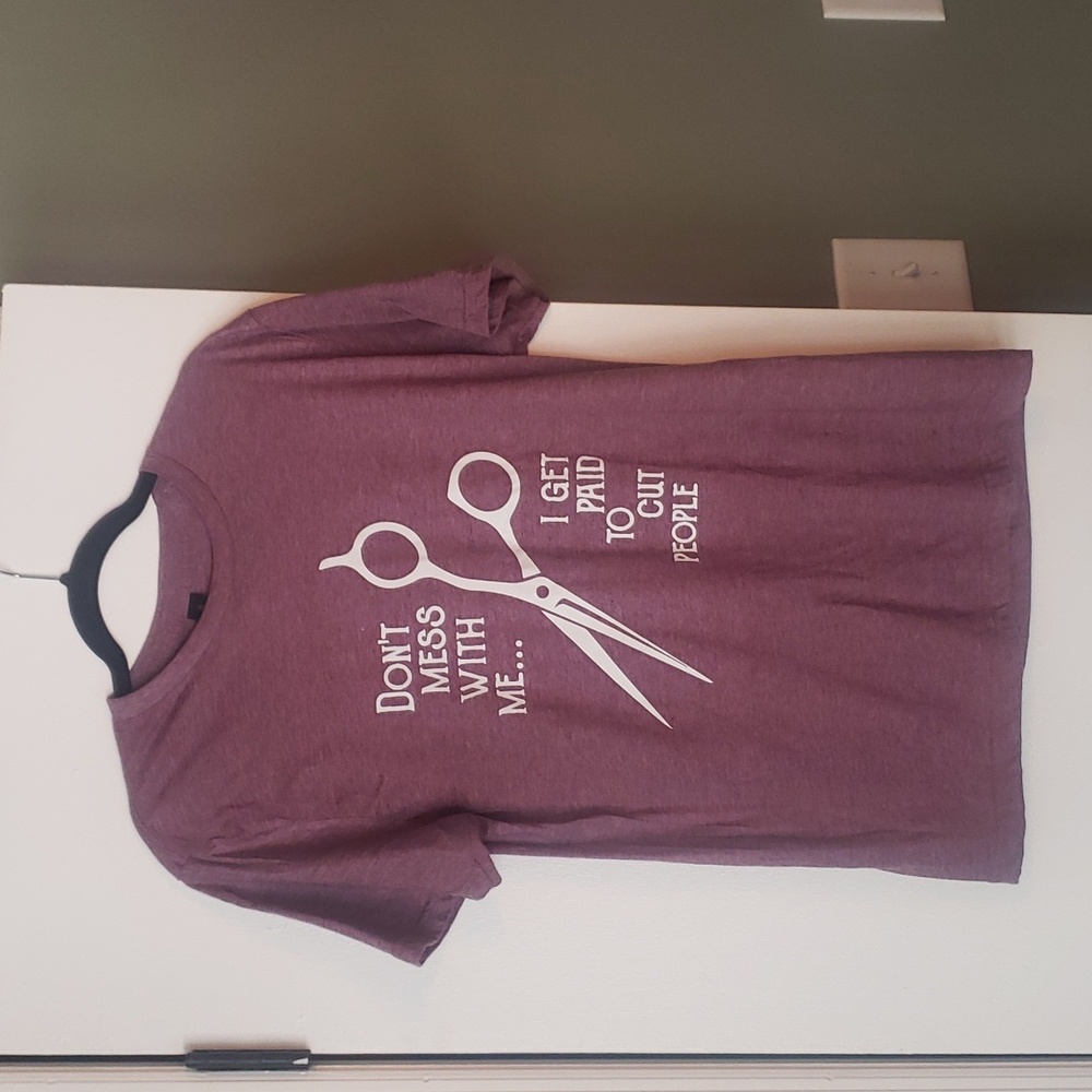 Graphic tee medium